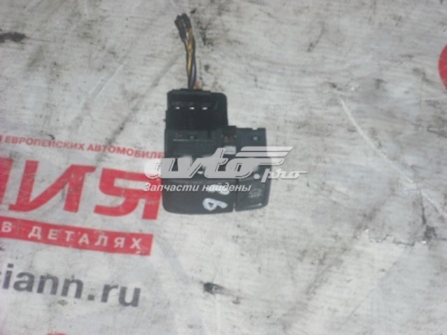 Кнопка включения противотуманных фар задних Volvo 9162976