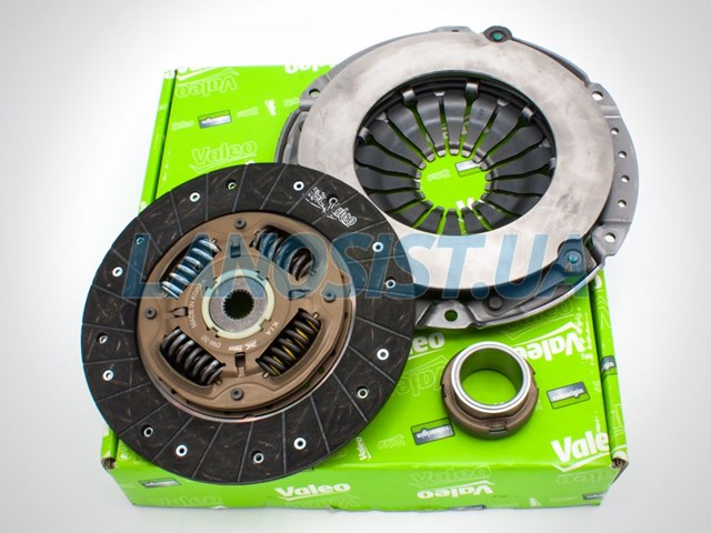 Купить DWK020 VALEO Комплект сцепления (диск, корзина, подшипник)