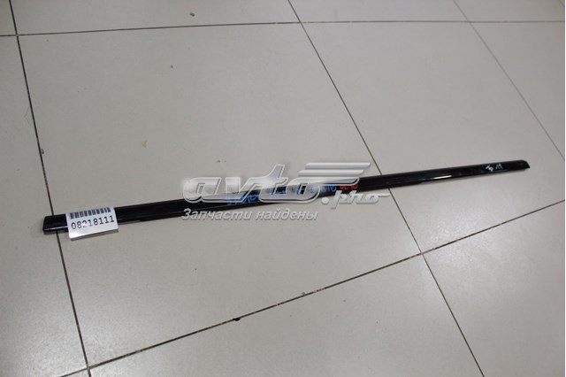  Land Rover LR076060