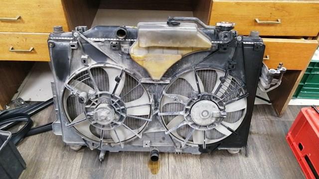 Диффузор радиатора охлаждения Mazda PE0115210 цена, от 103.33 USD