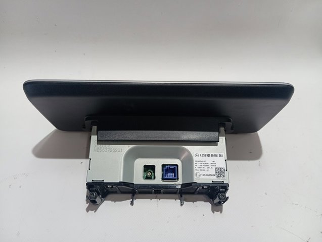 Дисплей бортового компьютера Mercedes A253900690580