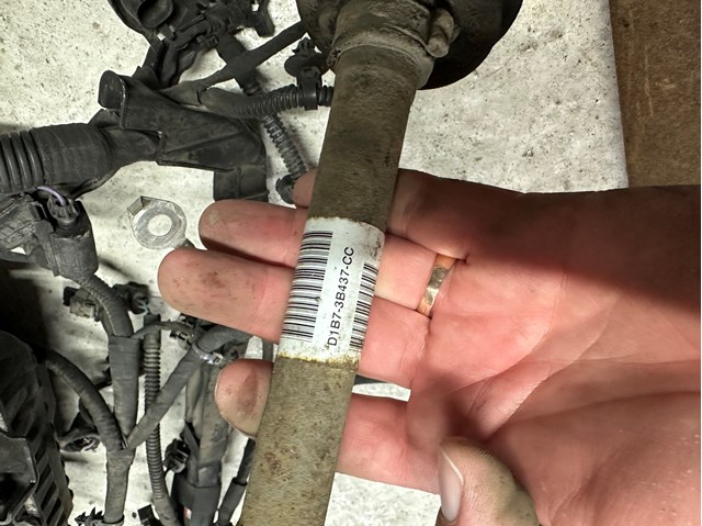 Левая полуось D1B73B437CC Ford