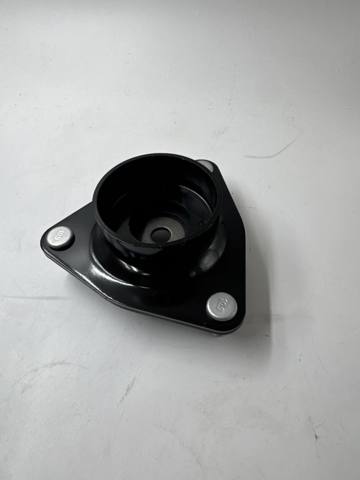 Опора переднего амортизатора Q0001418 Q-fix
