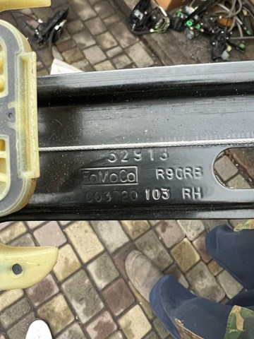  R9CRB Ford