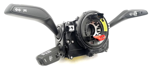 Compre Comutador instalado na coluna da direção, montado Volkswagen Golf 