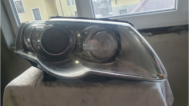Правая блок фара VAG 3C0941752G цена, от 180.54 USD