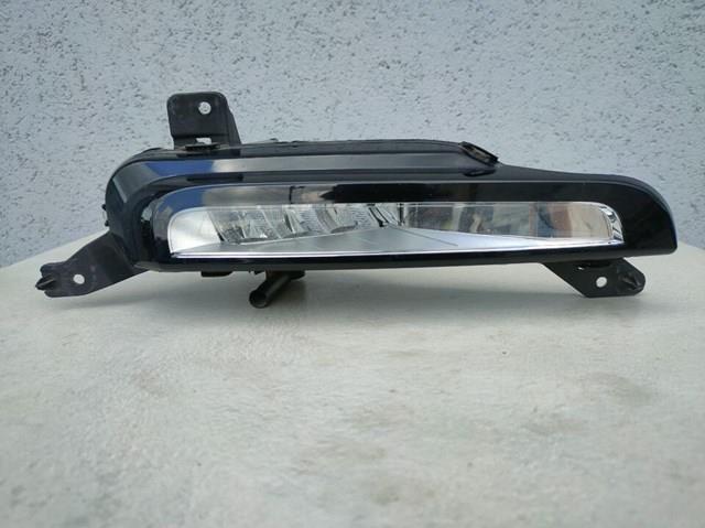 Купить LR072645 Land Rover Туманка правая