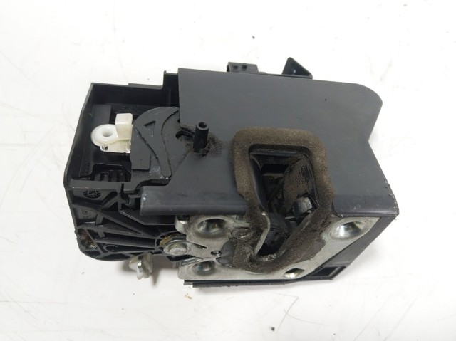 Замок двери задней правой 825020994R Renault (RVI)