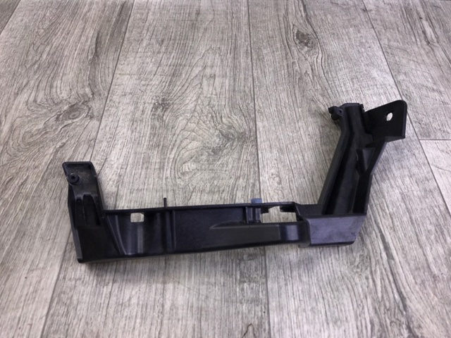  Land Rover LR114023