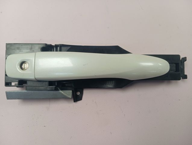  Nissan/Infiniti 8061121133 цена, от 19.00 USD