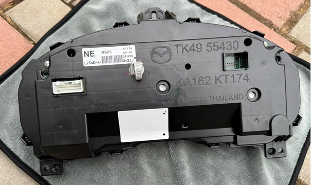 Купить TK4955430 Mazda Панель приборов