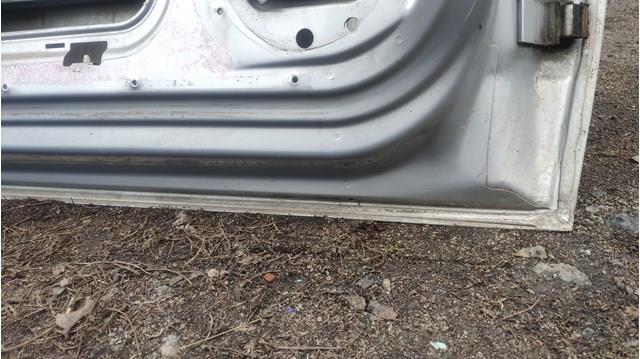 Compre Porta dianteira esquerda Opel Zafira 