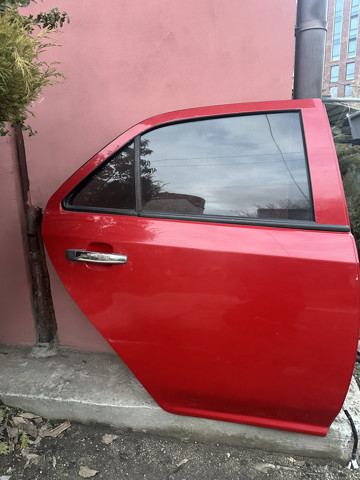  Дверь задняя правая Geely Mk 
