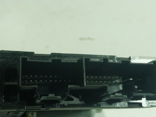 31440411 Volvo Мотор стеклоподъемника двери передней, левой