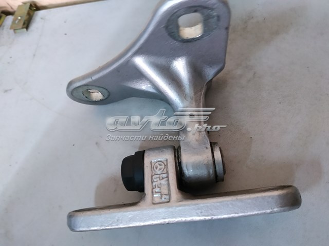 Gozno da porta dianteira esquerda para Mercedes C (W203)