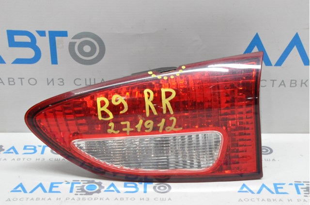 84251XA00A Subaru Фара задняя правая внутренняя