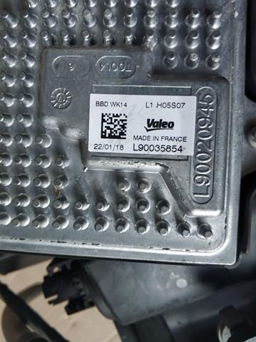 Купить 68266650AG Chrysler Фара основная правая