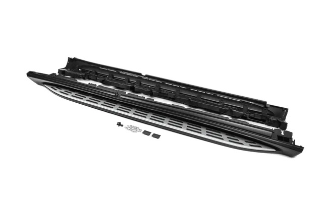 Надставка двери передней Mercedes A1676986500 цена, от 88.58 USD