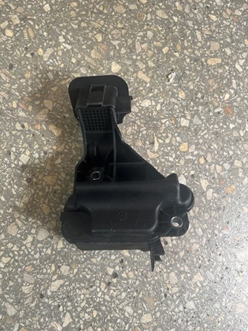 Купить 9805069780 Peugeot/Citroen Бачок вакуумной системы двигателя (демпфер)