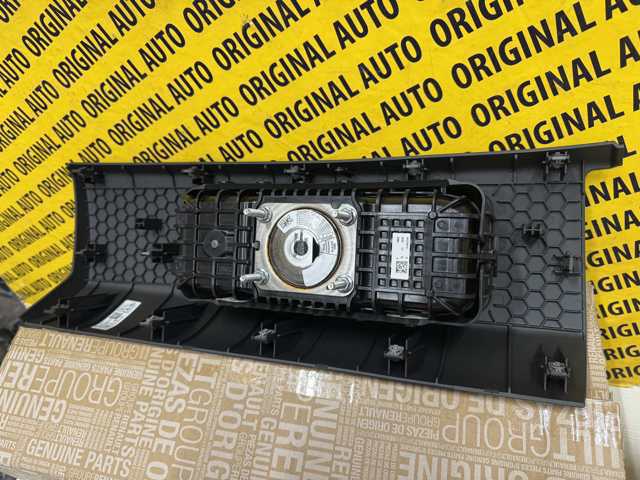 Подушка безопасности, пассажирская Renault (RVI) 985153642R