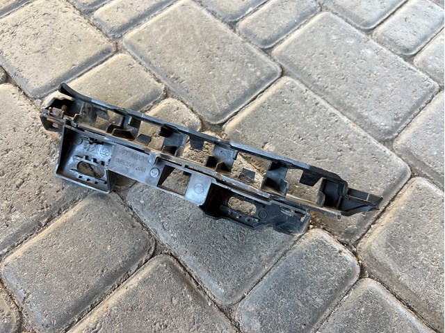 9652507380 PEUGEOT Soporte de parachoques delantero original y equivalente