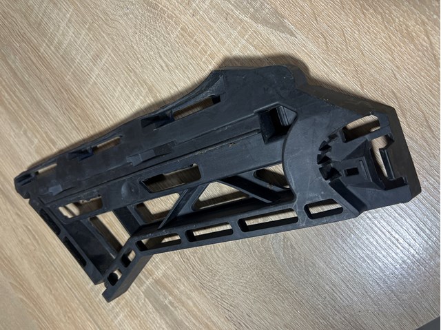 Направляющая переднего бампера правая VAG 1T0807178 цена, от 31.67 USD