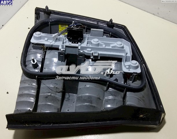 Фонарь задний правый Opel 93175446 цена, от 32.02 USD