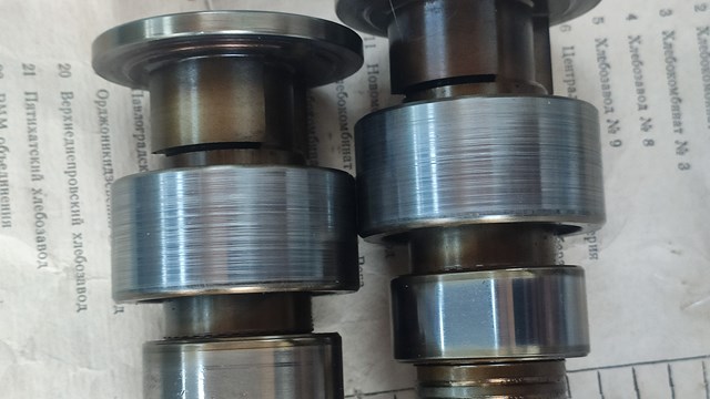 Крышка клапанов VAG 036103475