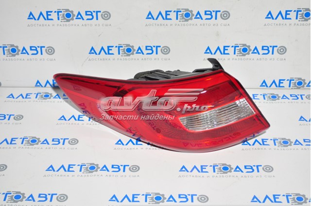 Задняя левая внешняя фара Hyundai/Kia 92401C1130 цена, от 82.77 USD