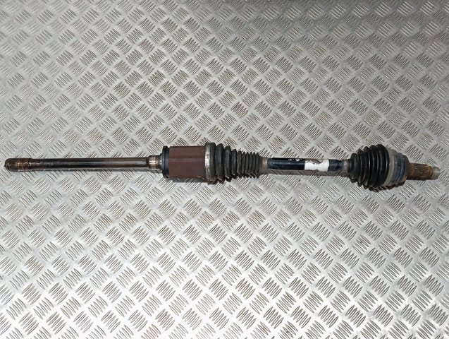 762988001 BMW 