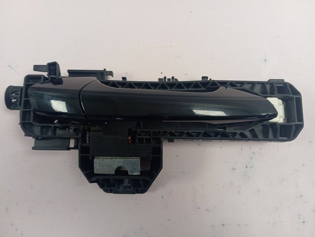 Купить A2047600170649197 Mercedes Ручка левой двери наружная