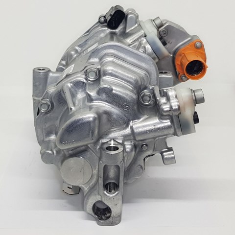 Компрессор кондиционера A0008307804 Mercedes