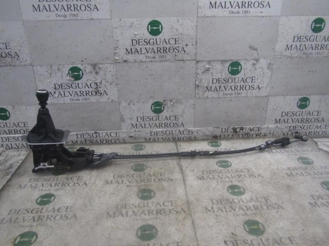Avalanca de mudança para Toyota Corolla (E18)