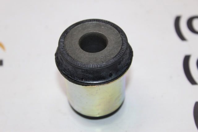 Купить 9674718380 Peugeot/Citroen Сайлентблок кроштейна переднего (балки) подрамника