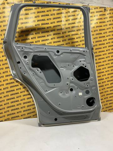 Купить VAY07302XB Mazda Дверь задняя