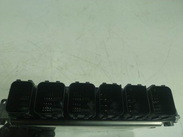 LR178224 Land Rover Мозги двигателя