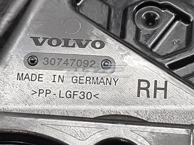 Механизм стеклоподъемника двери передней, правой Volvo 30747092