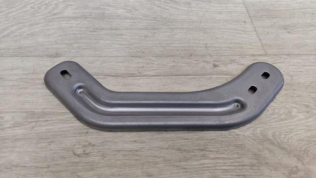 Крепление фары передней, правой Nissan/Infiniti 641C05NA0A цена, от 5.70 USD