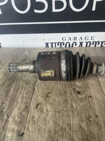 FG0125600 Mazda Полуось передняя левая