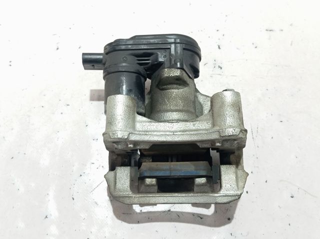G358237700 Hyundai/Kia 