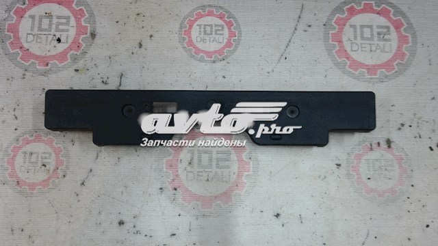 Купить 5211460140 Toyota Кронштейн переднего номерного знака