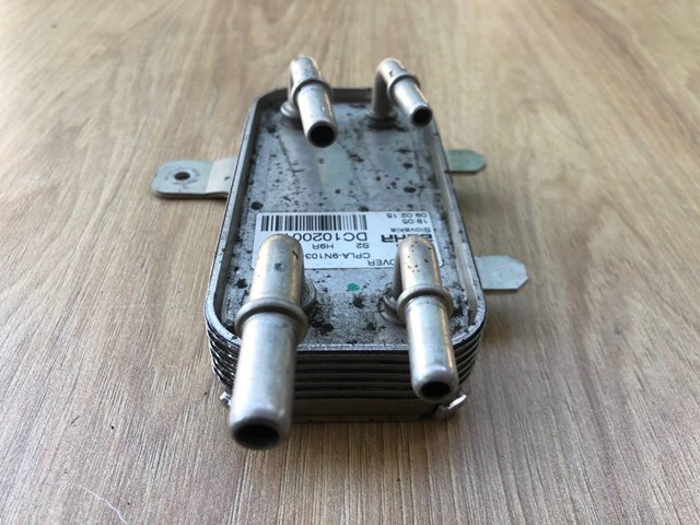 Теплообменик охлаждения топлива Land Rover LR038811 цена, от 23.16 USD