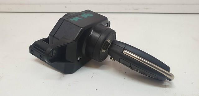 4F0909135D VAG замок зажигания a6 c6