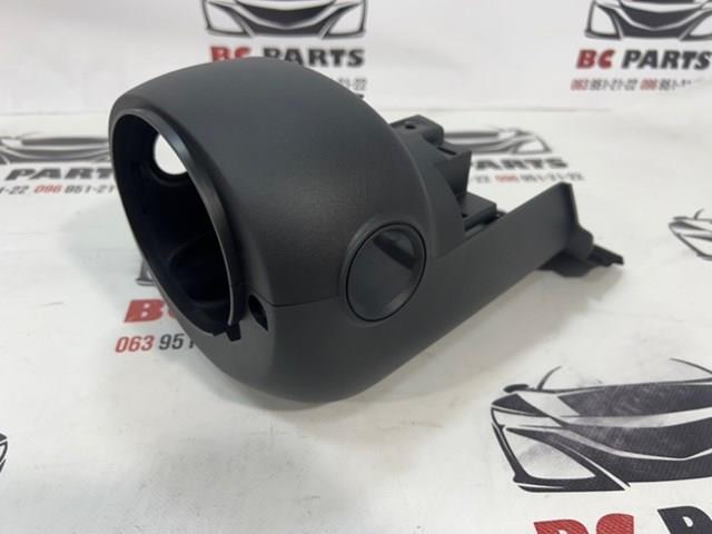484706RB0A Nissan/Infiniti Накладка рулевой колонки