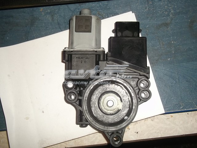 Моторчик стеклоподъемника двери задней, левой Hyundai/Kia 83450B8010 цена, от 98.33 USD