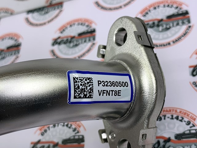Патрубок системы рециркуляции отработавших газов EGR 32360500 Volvo