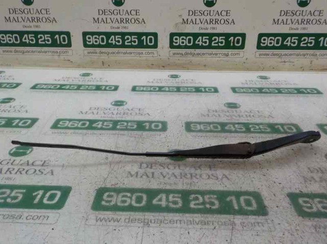 Braço de limpa-pára-brisas do pára-brisas Dacia Logan II L8_