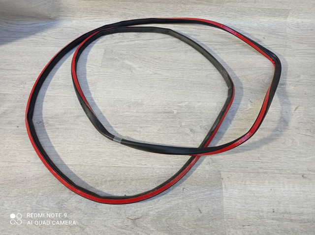 Купить LR098316 Land Rover 