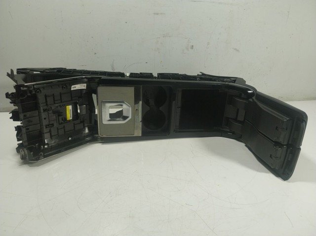  Land Rover LR131181 цена, от 190.68 USD