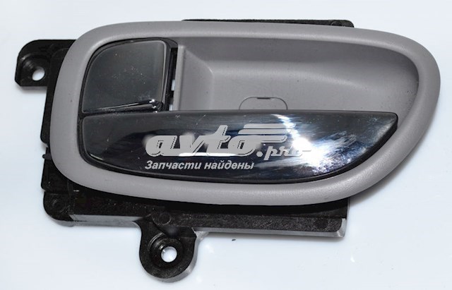  826102H000XM Hyundai/Kia